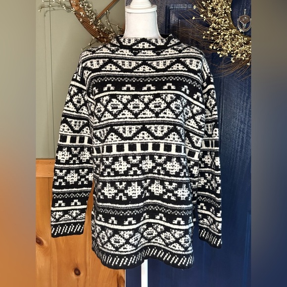 J. Jill Ultra Soft & Cozy Black/Cream Jacquard Pullover Sweater Sz Medium - Picture 2 of 12